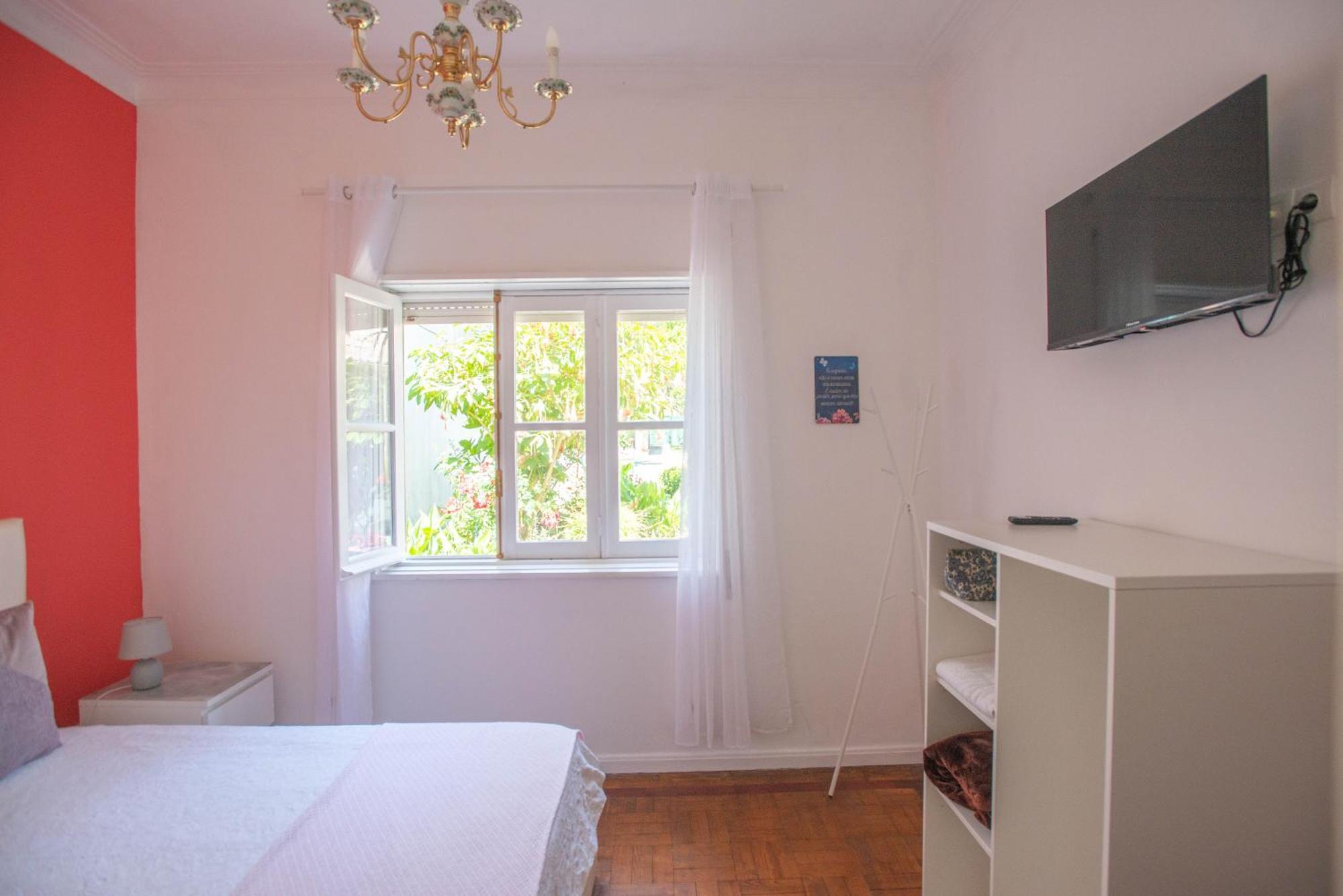 Hostel Flores *